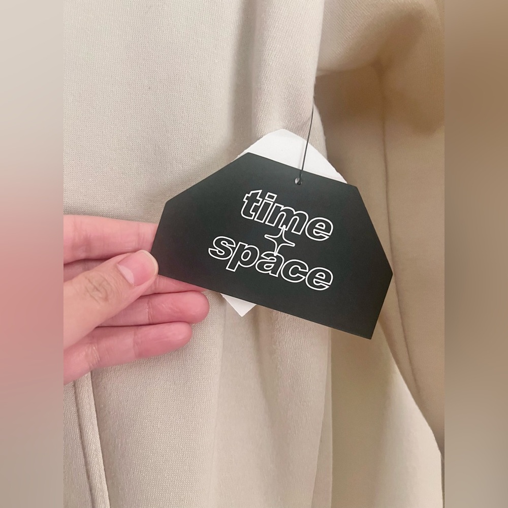 Time and Space Hoodie with Pockets - Picture 5 of 5